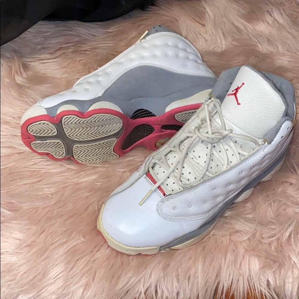 Air Jordan 13s white/pink/gray